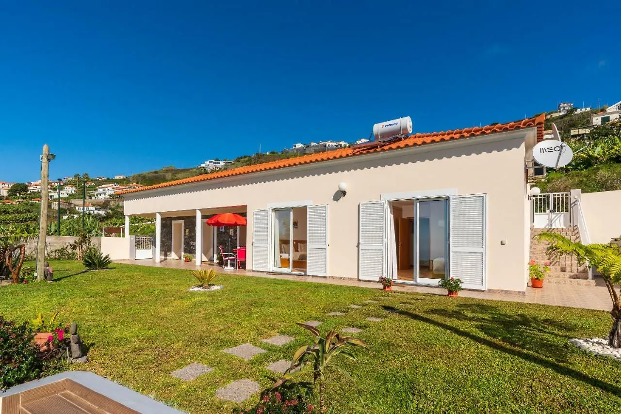 Вилла Casa Sol E Vista Арку-да-Кальета