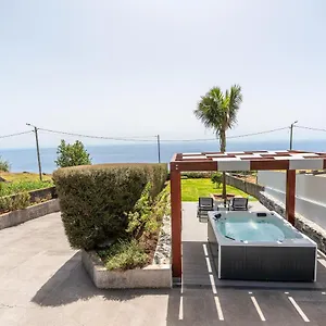  Hébergement de vacances Casa Leonor By Rent2u, Lda